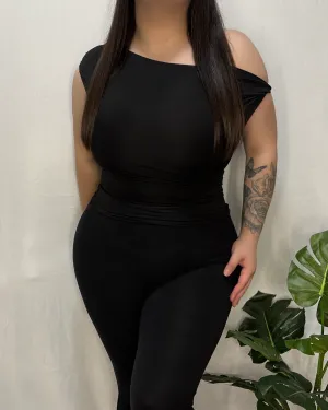 Ana Off Shoulder Top (Black)