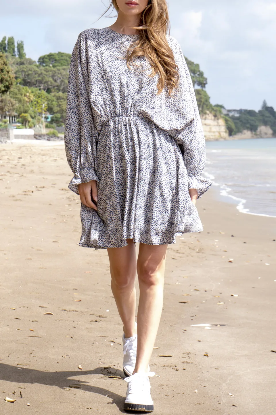 Den Ditsy Navy Floral Mini LS Dress