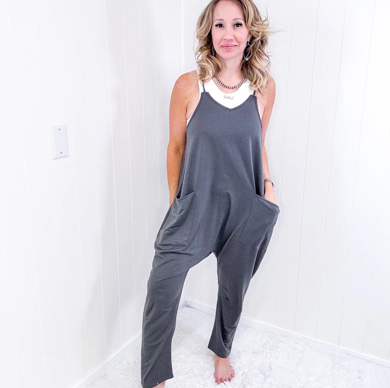 Double Take Sleeveless V Neckline Neck Pocketed Jumpsuit in 2 Colors