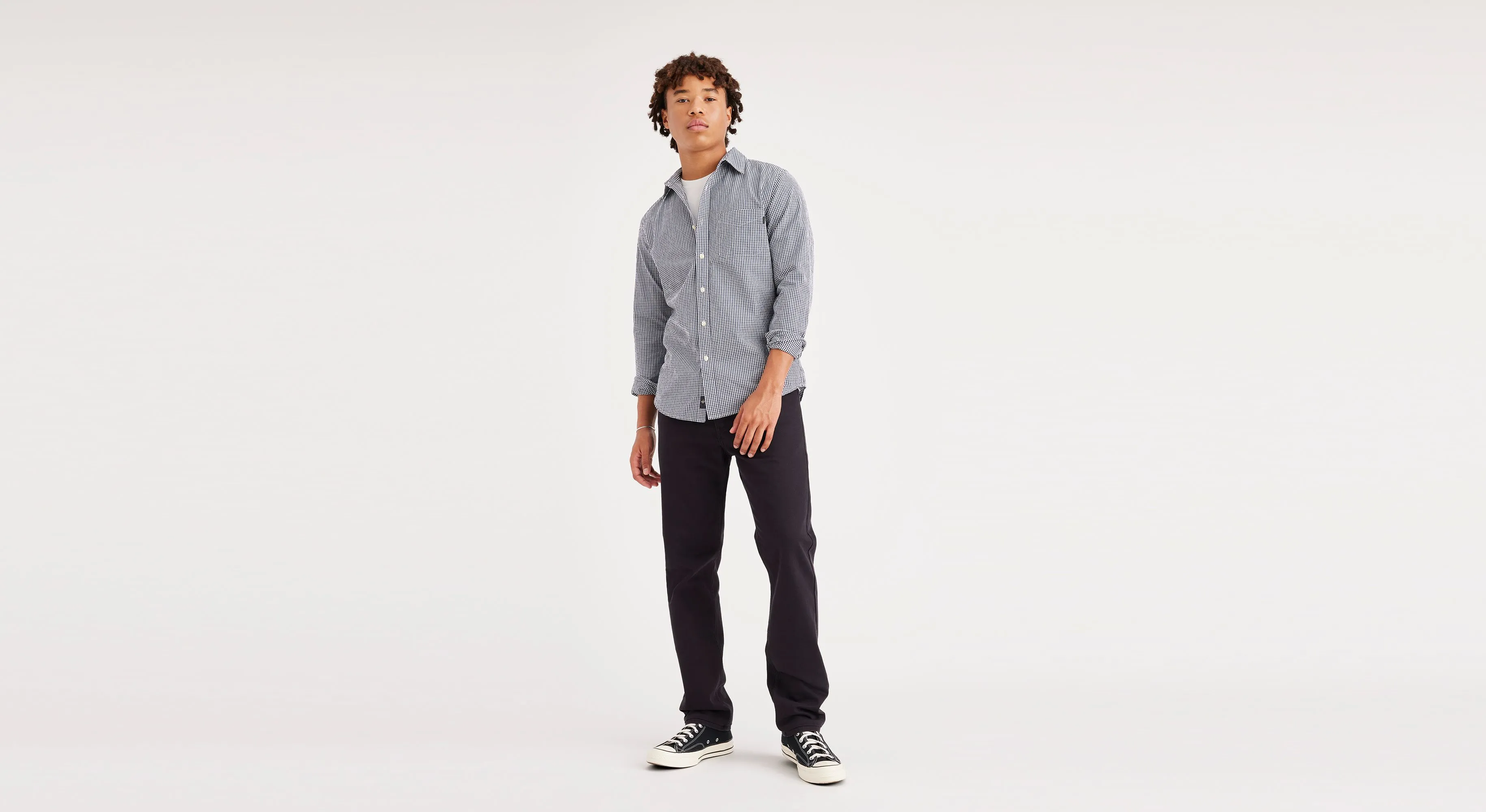 Mens Slim Fit Iconic Button-Up Shirt