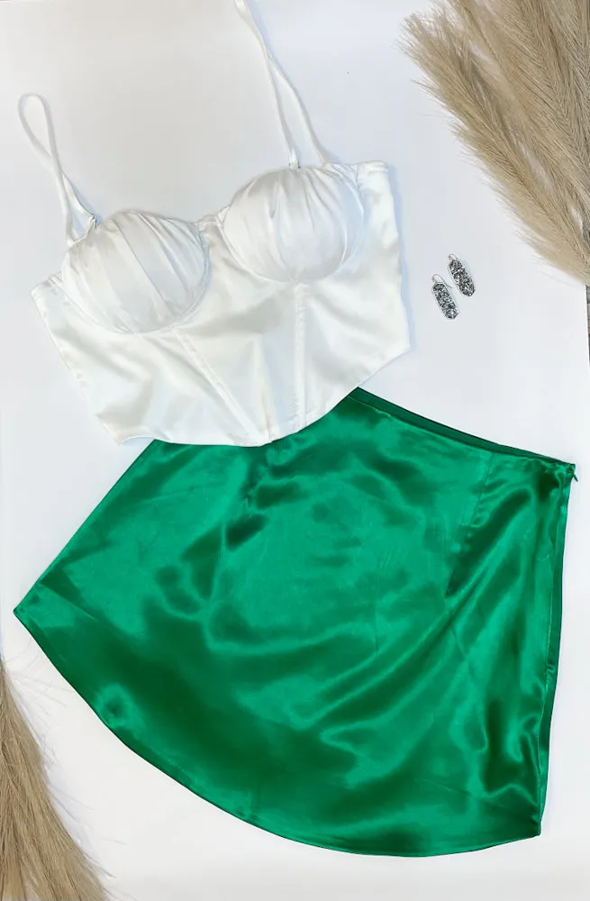 Pretty Little Thing Top in Bright White