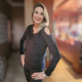 Tisha Top - Black Fur